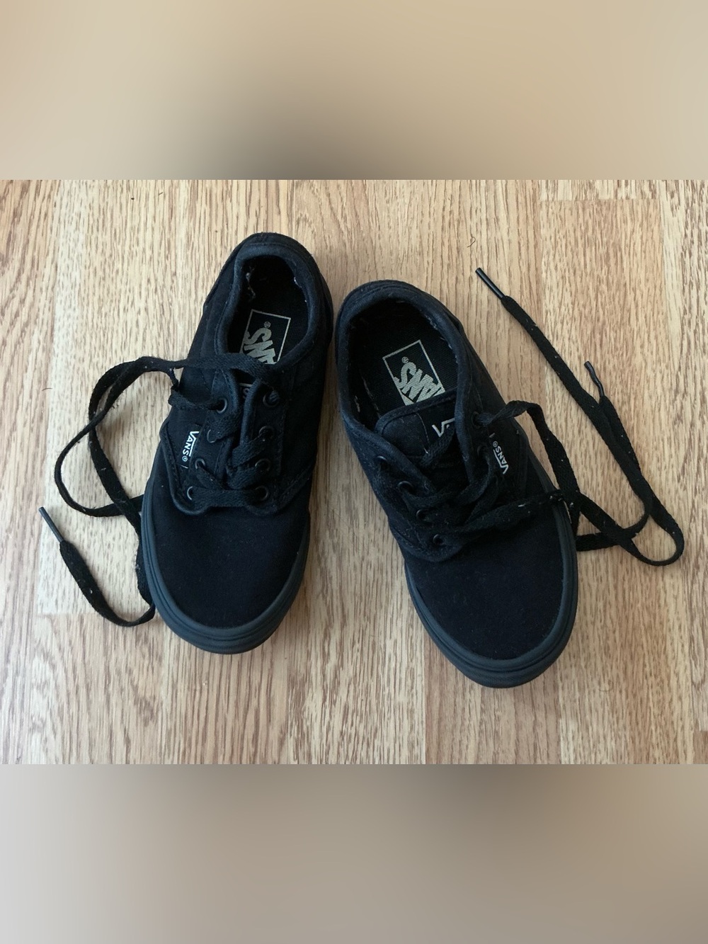 Vans Kids Black Suede Low-Top Sneakers- Size 12